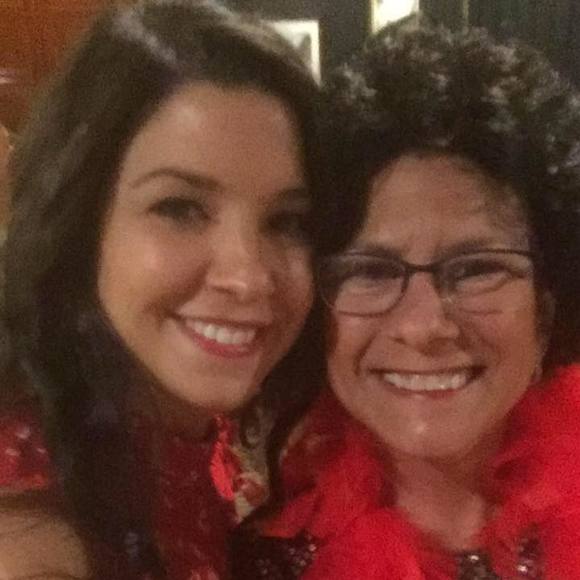 Meet your Posher, Danielle - Picture 1 of 1